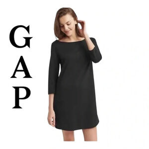 Gap 3/4‎ sleeve T-shirt Dress with accent front pocket